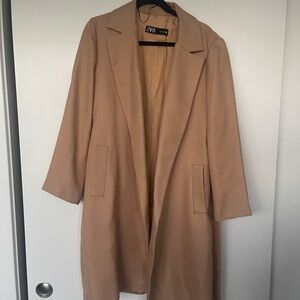 Zara coat size L